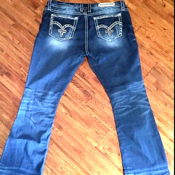 SOLD! Women's Rock Revival Jeans Size 36 - Picture 3 of 3